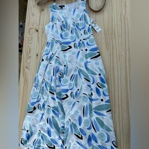Alfani Womens size 4 Blue, Green Floral Print Dress Sale reg $88